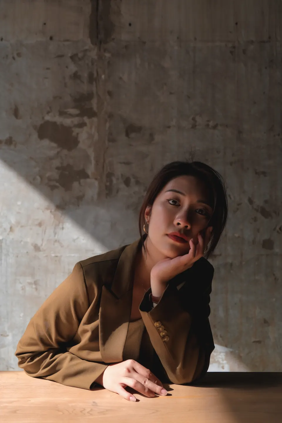 Portrait — 16